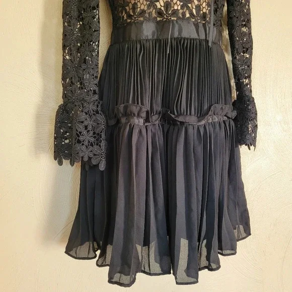 Reds Hall Black Adeline Lace Up Pleated Dress Size Women's Small NEW - Picture 8 of 16